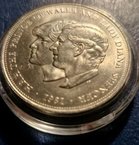 1981N`[YcqE_CAi܋LORC