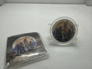 2001年 アメリカの英雄 カラー記念銀貨 1オンス .999 純銀