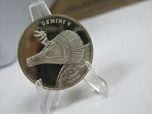 WF~j4 AJ̃Xy[XVg v[tRC X^[OVo[ A[gEh