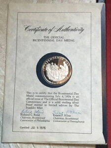 1976�N����200���N�L�O�̋L�O�J�o�[���_���i�R���N�^�[�����j
