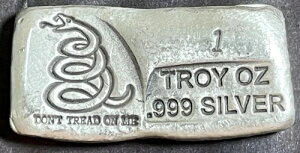 1 IX .999 ␻ Don't Tread On Me Xl[N/vX ~j [t o[ USA!