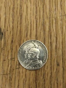 1901NhCc2}Nݎʐ^QƏԍl