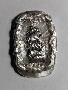 1/2IX .999  nh|A nC[t ubNp[AMutiny MetalsA