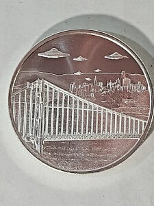 �C���^���I�~���g 1�g���C�I���X UFOs Over San Francisco .999 ���⃉�E���h BU