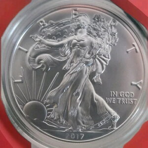 2017N oeB 1IX t@CVo[h AJݕ