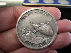 Be[W Amvets .999 ␻ RM _ |p 퓬 ˌ