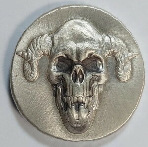 1オンス シルバー ハンドメイド ハイレリーフ スカル 角付き Mutiny Metals