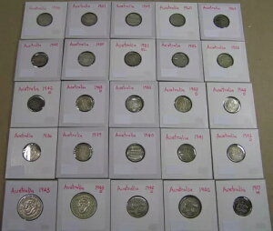 オーストラリア 銀貨 25 枚セット、1917 - 1962 年、年代別、種類別、シリング、6 ペンス、3 ペンス