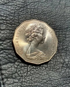 1977ÑVo[Wr[50Zgd݁AjIɒd݁AI[XgA̍d