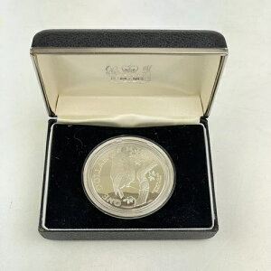 j[W[h GUxX2 1984N v[t 1h P[X