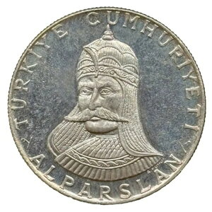 50 1971 gR 900N}YMg̐킢 