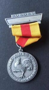 �x���M�[ - ������ A.W.A.C.�⃁�_�� - �A�b�\�B�������Ñ�l�̐퓬�B