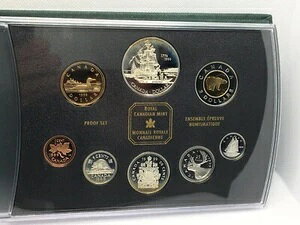 1999NJi_Ev[tݕZbg tAEyX̍qC225NLO