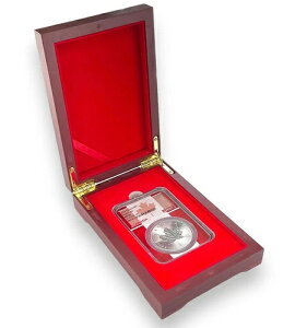 2024年 カナダ 1オンス シルバー メープルリーフ NGC MS69 - フラッグコア、パラダイスミントウッドボックス付き