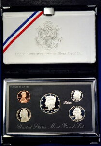 1995Ñv~AVo[v[tZbgB~gCh̓fBXvC{bNXRC