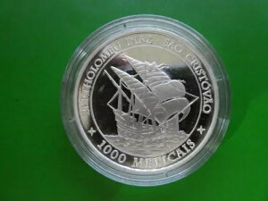 Ur[NA1000eBJA2004NADAAv[t