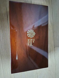 2014年ブリタニア金貨オリジナルボックス&COA