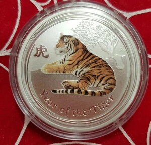 2010N I[XgA ДN J[ ??1/2IX .999 Vo[ 50Zg??