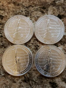 2021N jEG 1h 0.999  1/2IX Ȑ_ 4Zbg - t[_