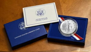 1986N P $1.00 - AJO - oeB GX - UNC ݁ASOMPt