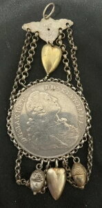 1775NoCGỸAeB[NVg[kZbgƃhCc݃^[[