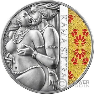 �J�[�}�E�X�[�g�� II ���̏u�� 1�I���X ��� 1000�t���� �J�����[�� 2025�N