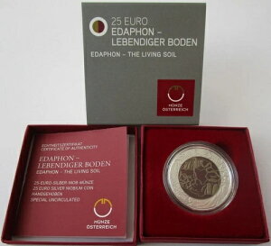 �I�[�X�g���A 25 ���[�� 2024 �G�_�t�H�� �V���o�[ �j�I�u