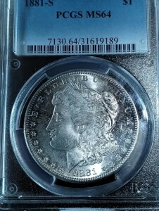 1881NSKE_[Av[t̂悤ȃtB[hÃCgg[AtX^[