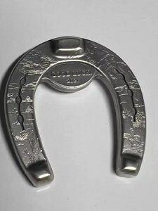 2021�N 5�h�� �p���I ���b�L�[ �z�[�X�V���[ �E���g���n�C�����[�t �z�[�X�V���[�^ 1�I���X �V���o�[