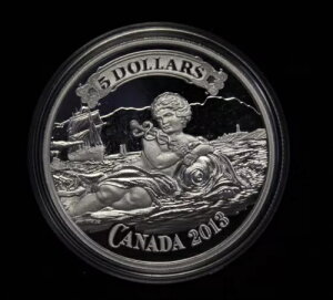 2013N 5h v[t oNEIuER}[X