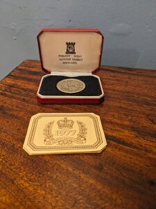 1977�N �|�u�W���C�E�~���g - �}���� �V���o�[�E�v���[�t�E�R�C�� �W���r���[�E�����E�N���E�� - ������