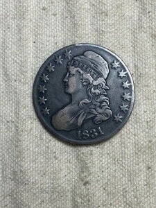 1831年 キャップドバスト ハーフダラー シルバー 50セント ダークアトラクティブルック VF/XF