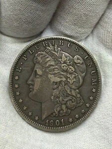 1901-P �����K���E�_���[�A���ɑN���ȃf�B�e�[���A�󏭂ȓ��t I38