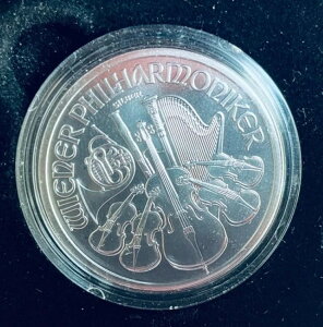 2011NI[XgAEtBn[j[ǌyc 1IX