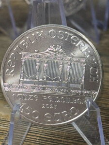 2025N 1.50[ I[XgAEtBn[j[ 1IX uAg 