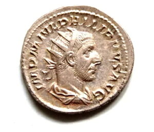 �t�B���b�v1���B����244-49�N�A��A���g�j�j�A�k�X�B���u�E�p�b�N�X�����ɑO�i�BEF