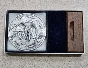 1981�N ��s�j�J�����_�[ ����������⃁�b�L���_���I���A�{�b�N�X���X�^���h