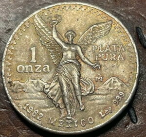 1982 1 IX 999 Vo[ LVR x^[h Ei IU v^ v nRC Vo[.999