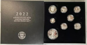 2022NčǌŃVo[v[tRCZbgcd