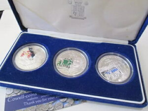 2002N EFg 3 x 5|h NEƃJ[Vo[v[tZbg - P[X