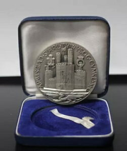 1969N `[YcqC X^[OVo[ [W_I 3Q0H