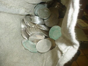 It@[A10 x 10 DMLORCAAƃpbP[W-