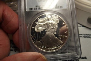 1999-P �V���o�[�C�[�O�� PCGS PF70 �f���炵�������ȊO�ς̕��