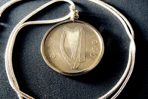 1999N ACh giJC PgRCy_g 24C` 18KzCgS[h Eh`F[