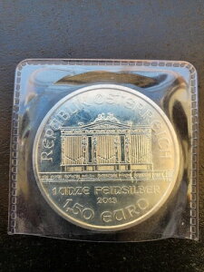 2013N EB[EtBn[j[ǌyc 1IX .999 