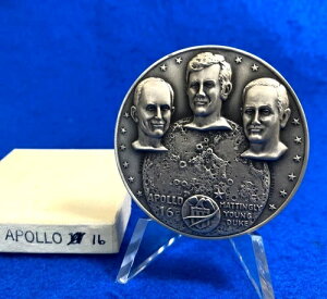 Apollo XVI Medallic Art Co. .999 �V���o�[ 63mm ���_�� 4.5 �I���X