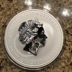 2017N 8h єN 5IX p[X~g I[XgA i JvZ