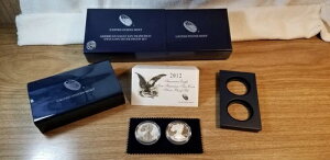 2012N TtVXR Vo[C[O v[tZbgiEӒ菑tj