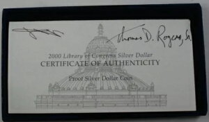 2000�N�}���ًc��v���[�t��݁A�f�U�C�i�[�̃g�[�}�X�E���W���[�X�������A�v���X