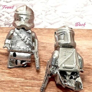 郵便鋳造 26グラム「負傷したストームトルーパー レゴ ミニフィグ」 - 0.999 サンドキャストシルバー